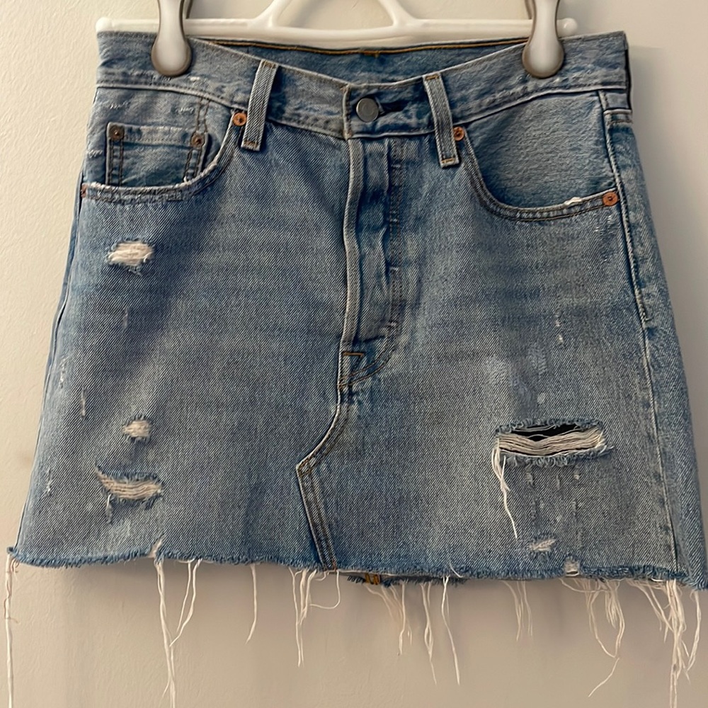 Levi’s distressed denim mini skirt